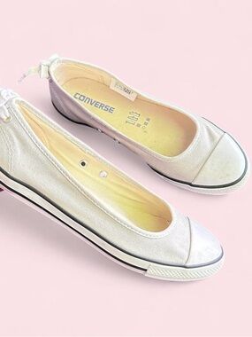 Converse Light Gray Canvas Ballet Slip-On Flats Sneakerina